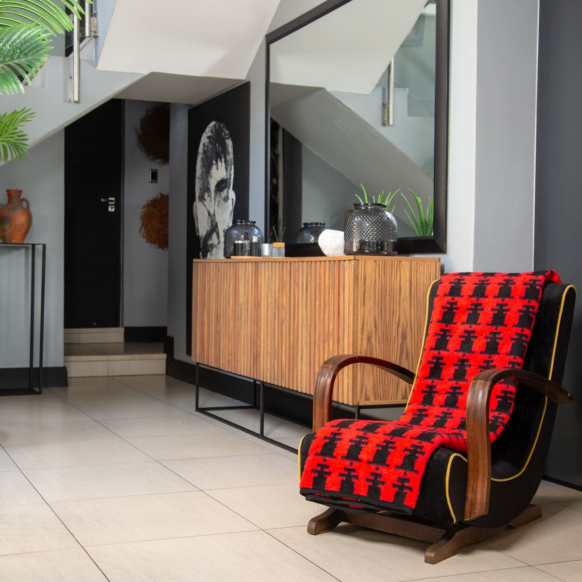 Sesli Lily Cute Ndebele Blanket 150x160 BLK056