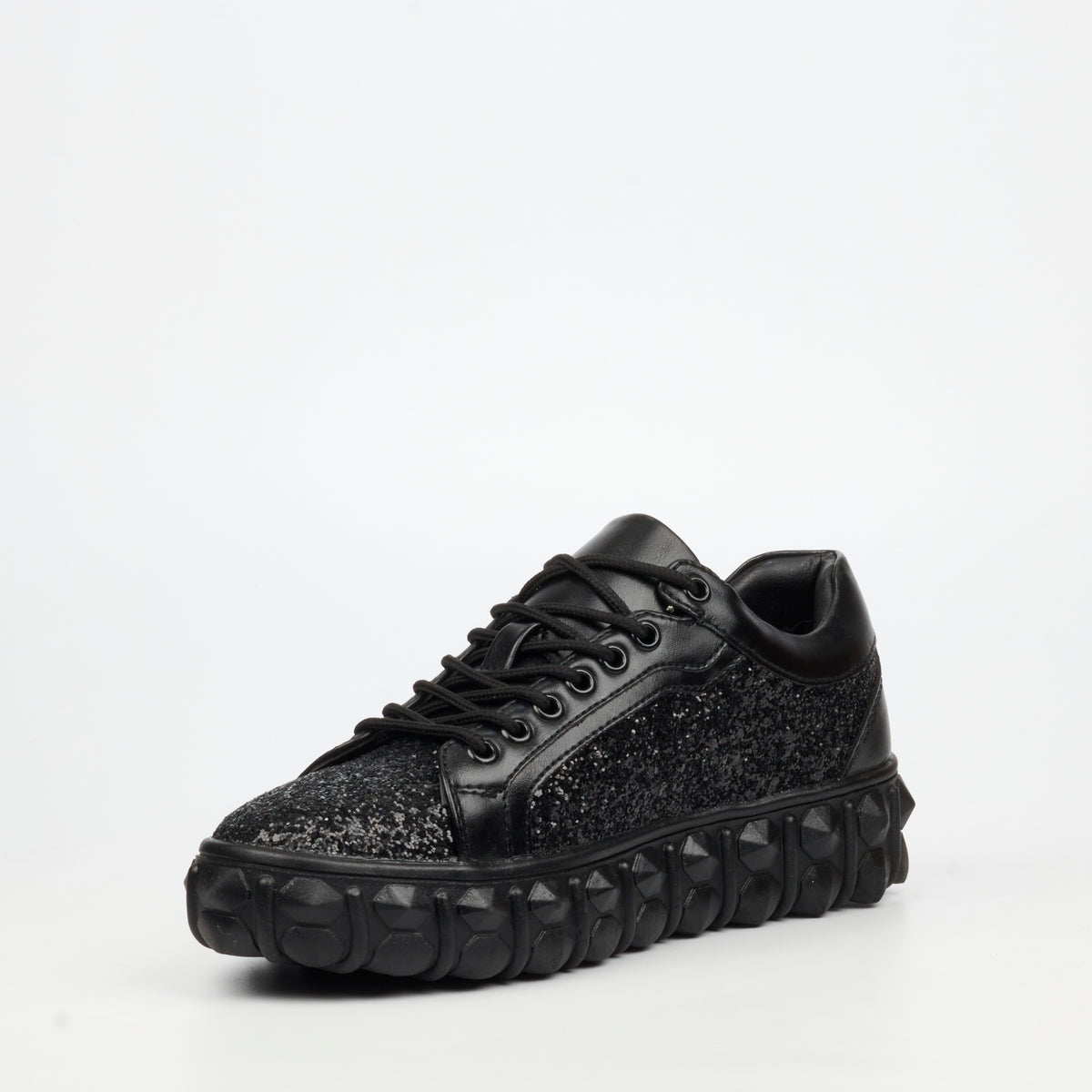 Mazerata Mens Pigale 10 Rhinestone Sneakers – Black