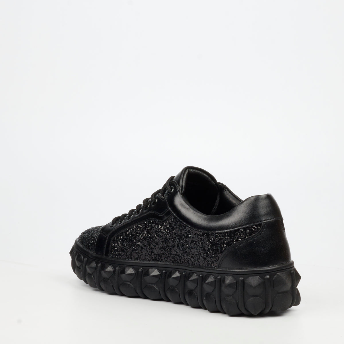 Mazerata Mens Pigale 10 Rhinestone Sneakers – Black