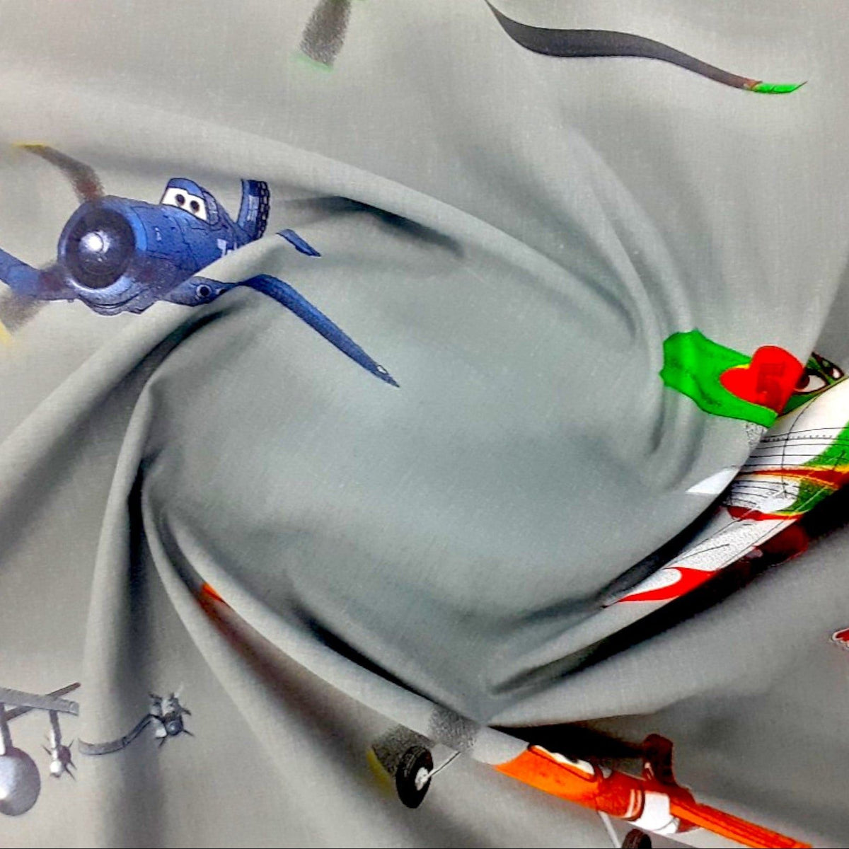 Cotton Kids Fabric Disney Planes Print 140 cm.
