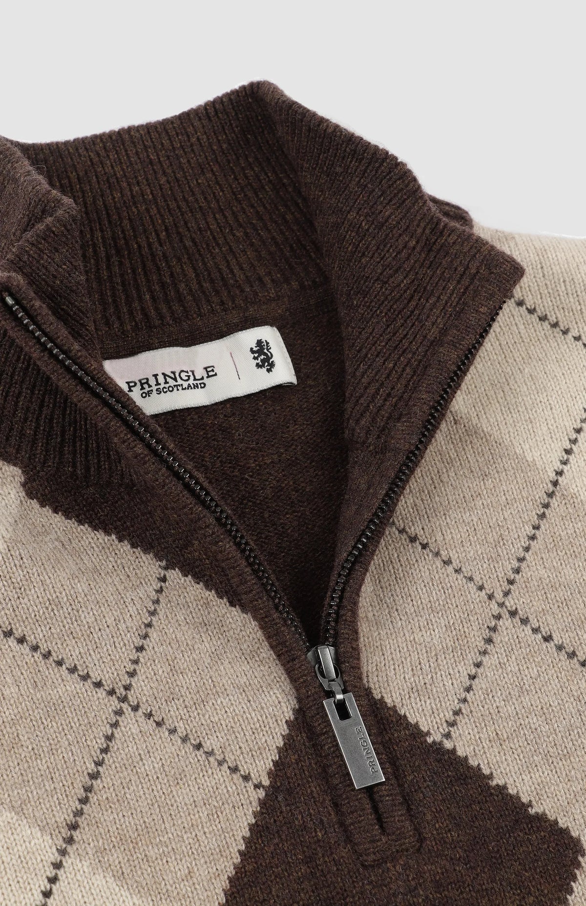 Pringle Jersey Wayne 1/4 Zip Argyle Knitwear Stone MKNI1700 PR111829.