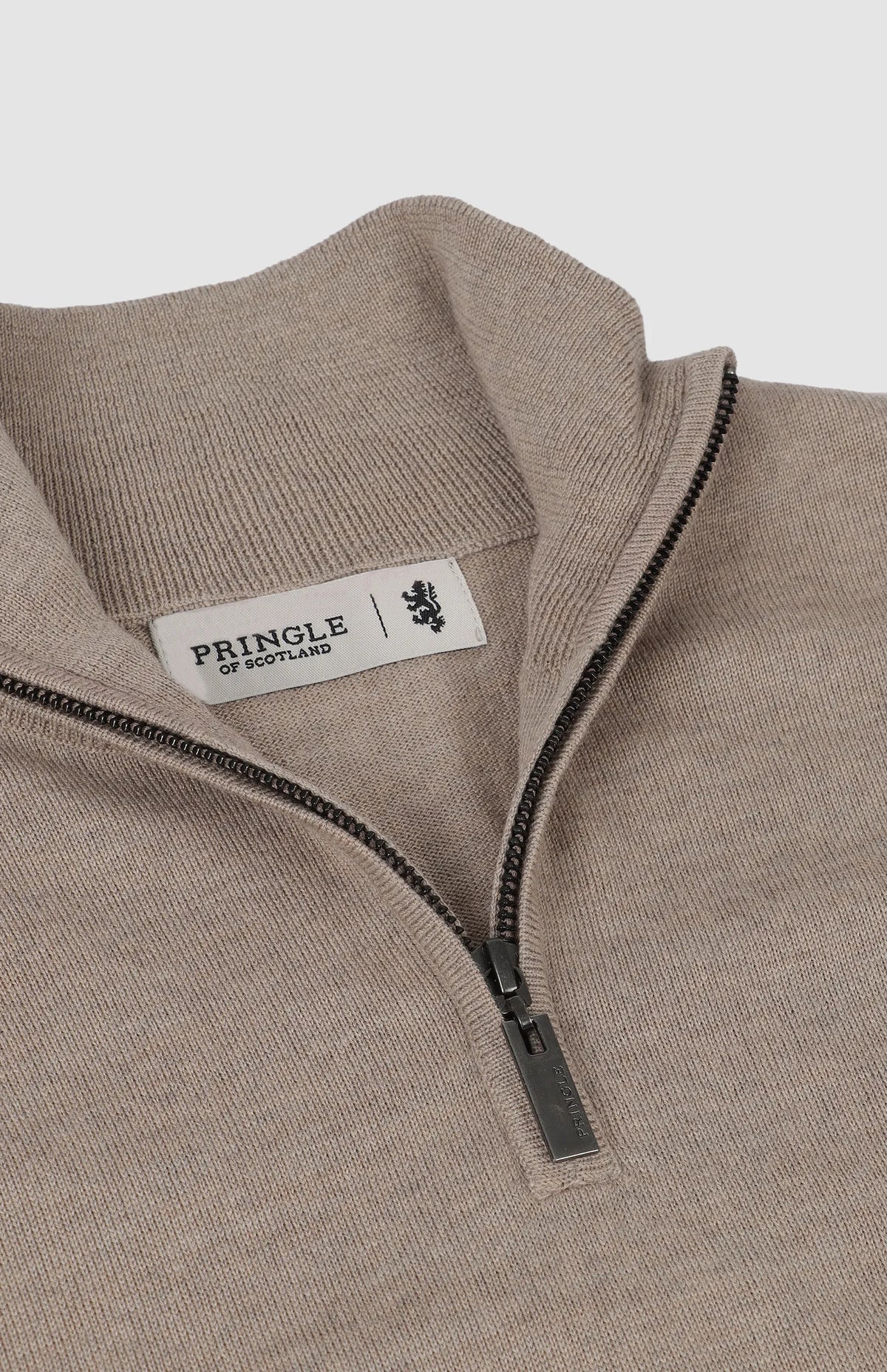 Pringle Jersey Ernie 1/4-Zip Merino Knitwear Biscuit MKNI1805 PR112054.