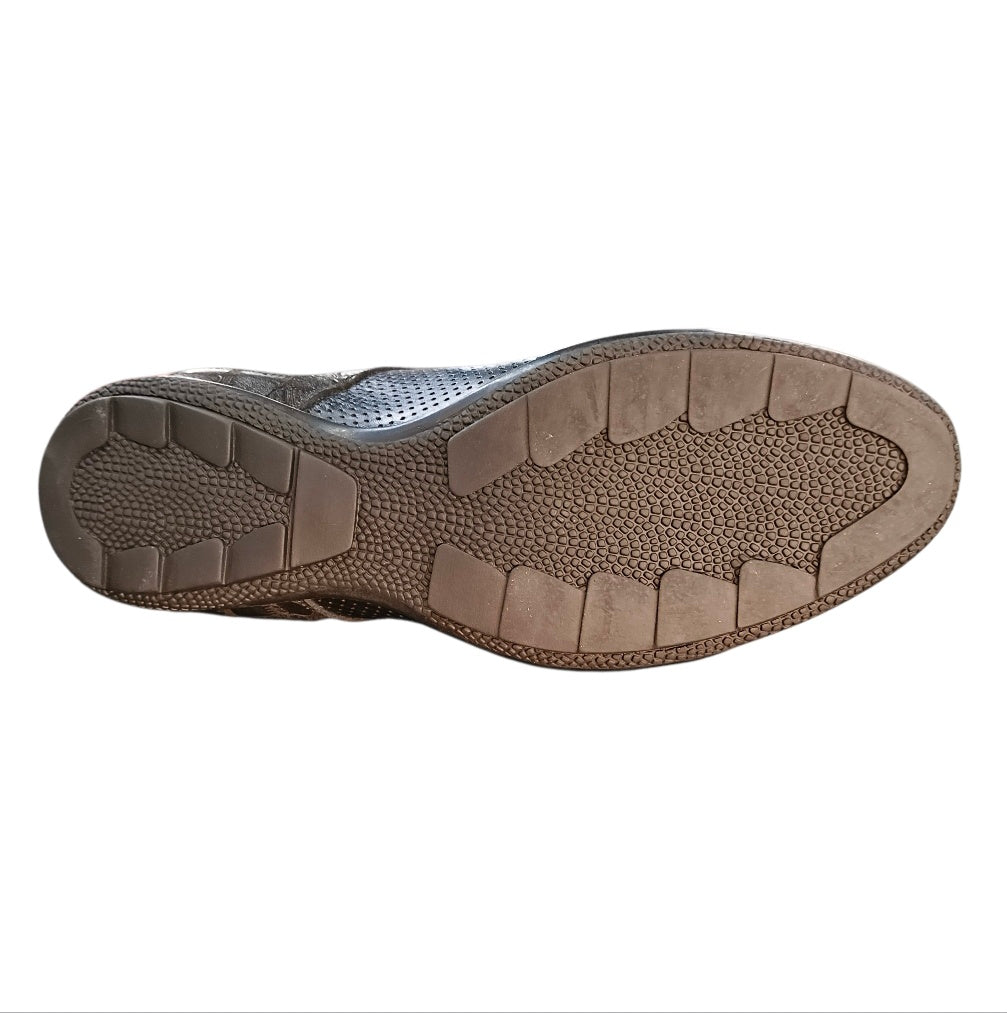 Stefano R Men's Black Croc-Embossed Leather Sneakers with Cream Heel Detail – A1720-21
