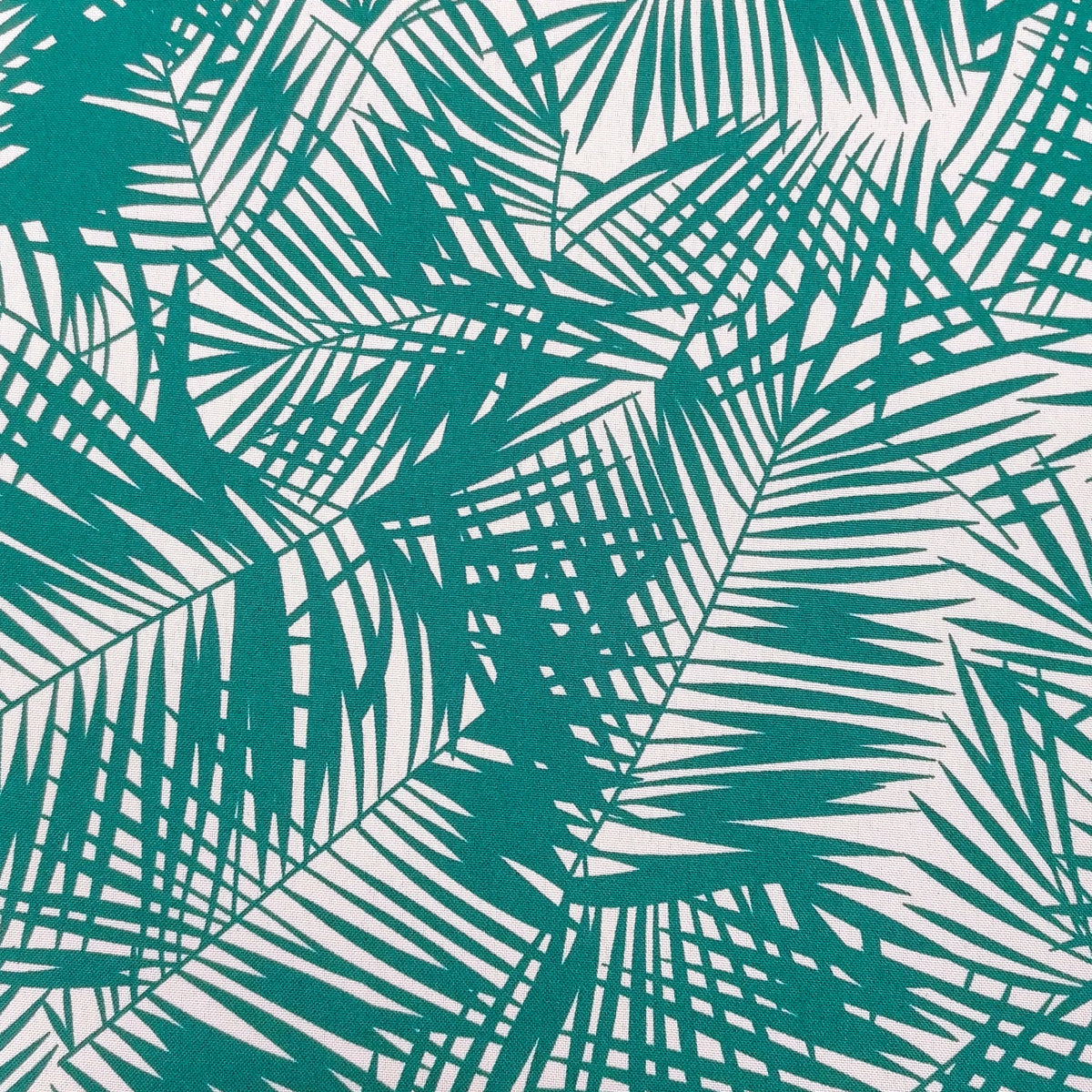 Printed Mini Matt Leaves Design C 140 cm.