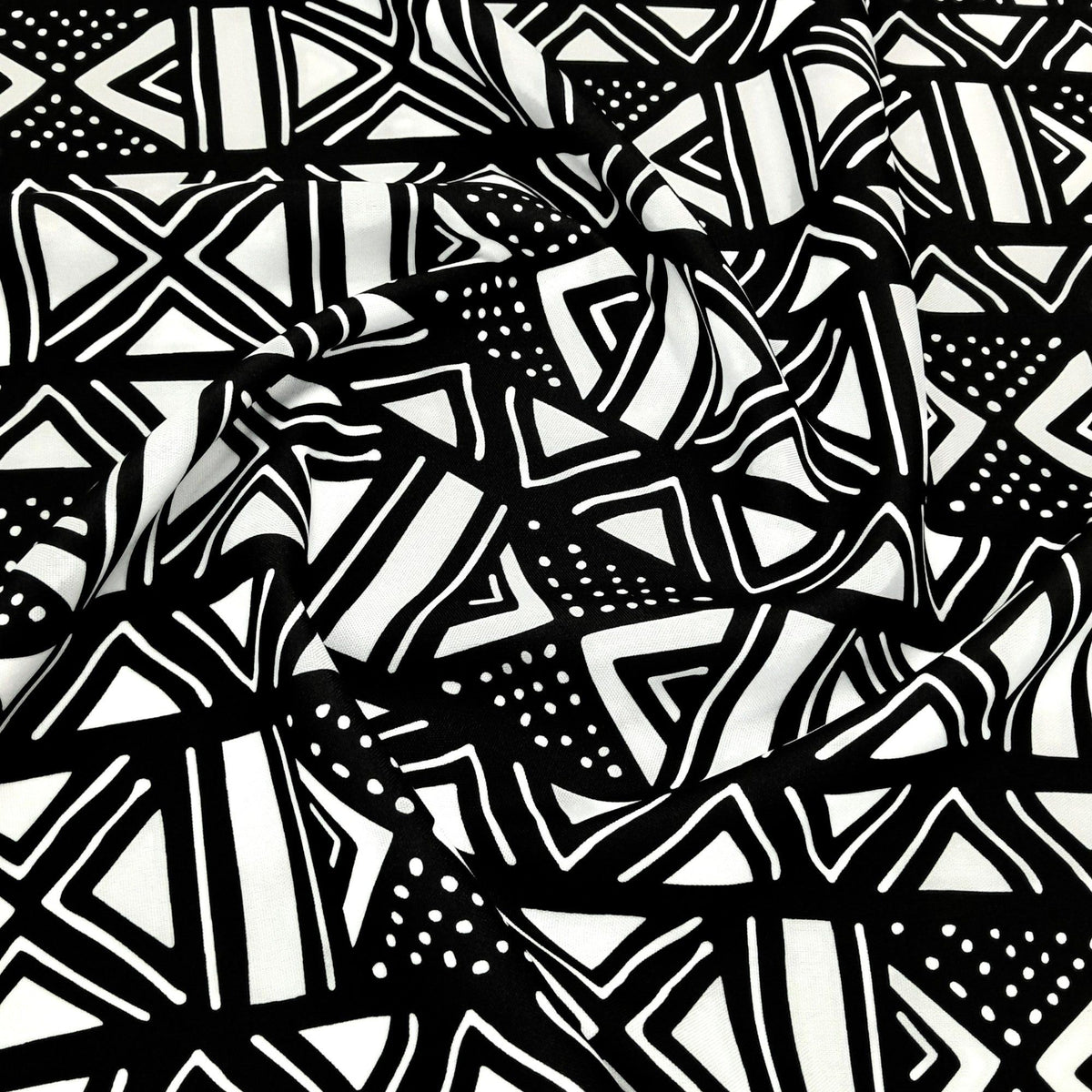 Printed Mini Matt Tribal Black/White 140 cm.