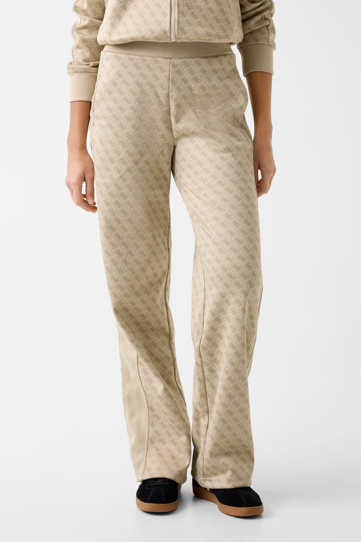 Guess Ladies Leg Pants Beige Multi Maya 4G GM19903.