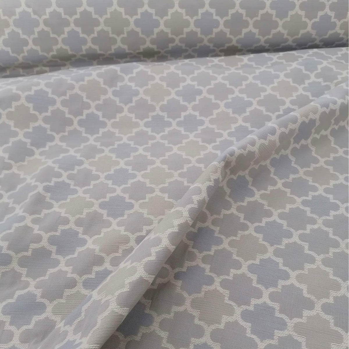 Fabric Upholstery Zumre 140 cm.