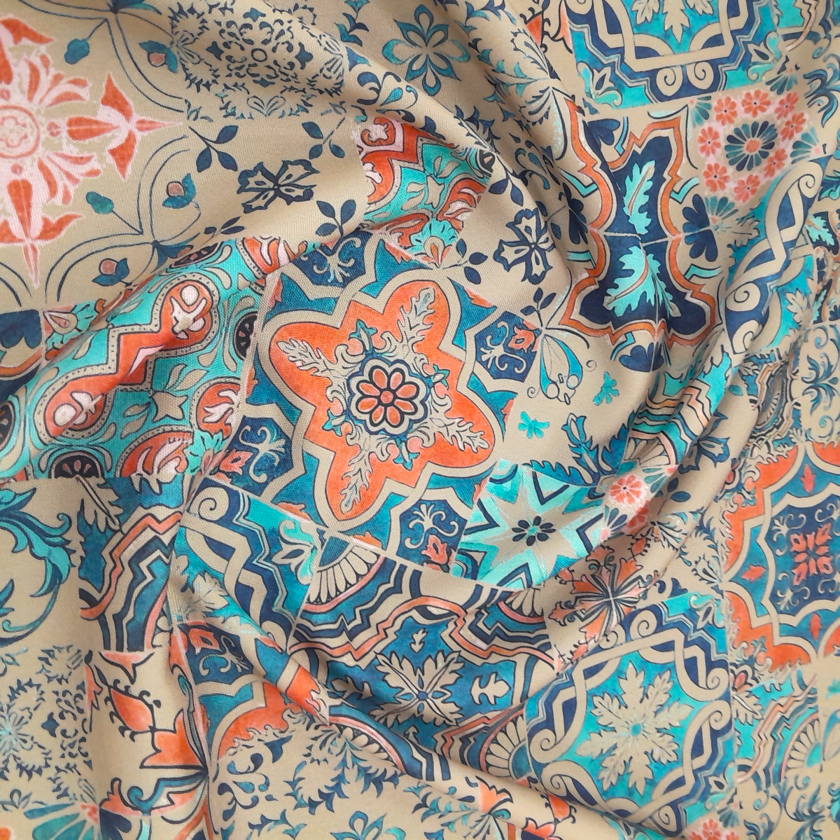 Printed Mini Matt Abstract 140 cm.