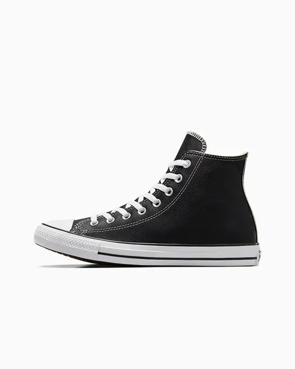Converse Unisex Chuck Taylor All Star Classic Leather -Black 132170C