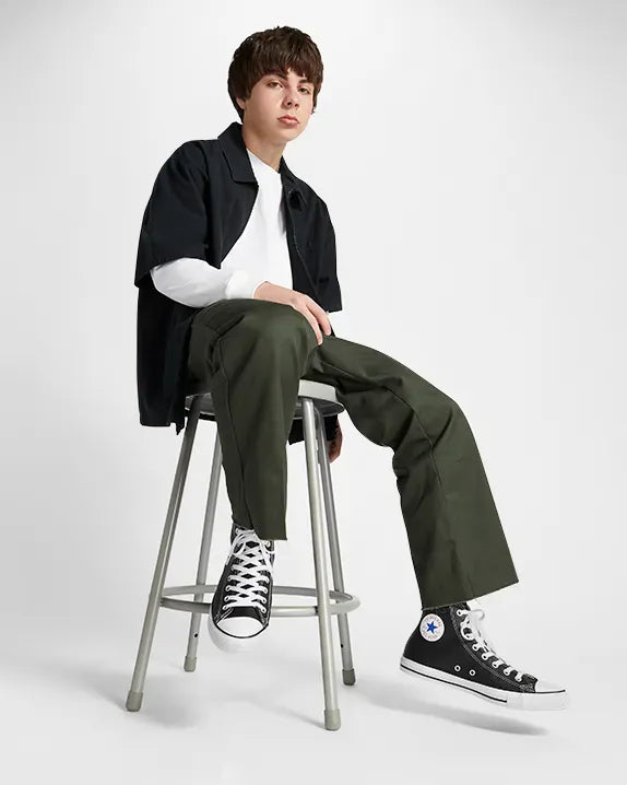 Converse Unisex Chuck Taylor All Star Classic Leather -Black 132170C