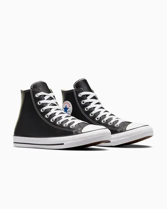 Converse Unisex Chuck Taylor All Star Classic Leather -Black 132170C