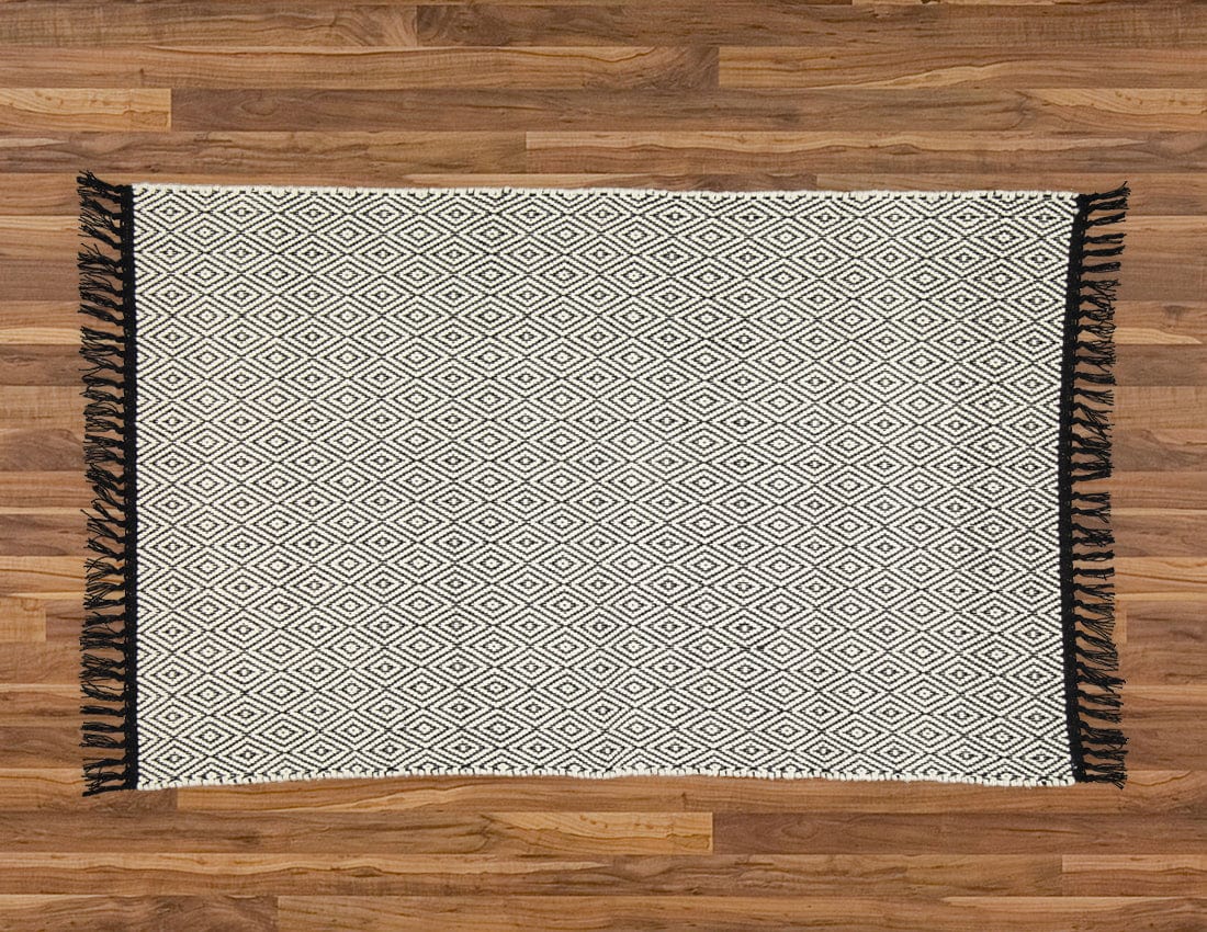 Amelia Jackson RUG Amelia Jackson Cotton Dhurrie Natural Diamond Pattern Black Warp 75x120 cm SBED053 (7476152893529)