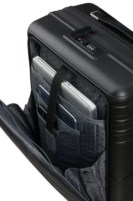 American Tourister Suitcase American Tourister Hello Cabin Spinner Expandable 55cm