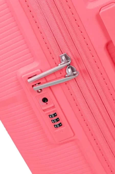 American Tourister Suitcase American Tourister Starvibe Spinner Expandable TSA 67cm