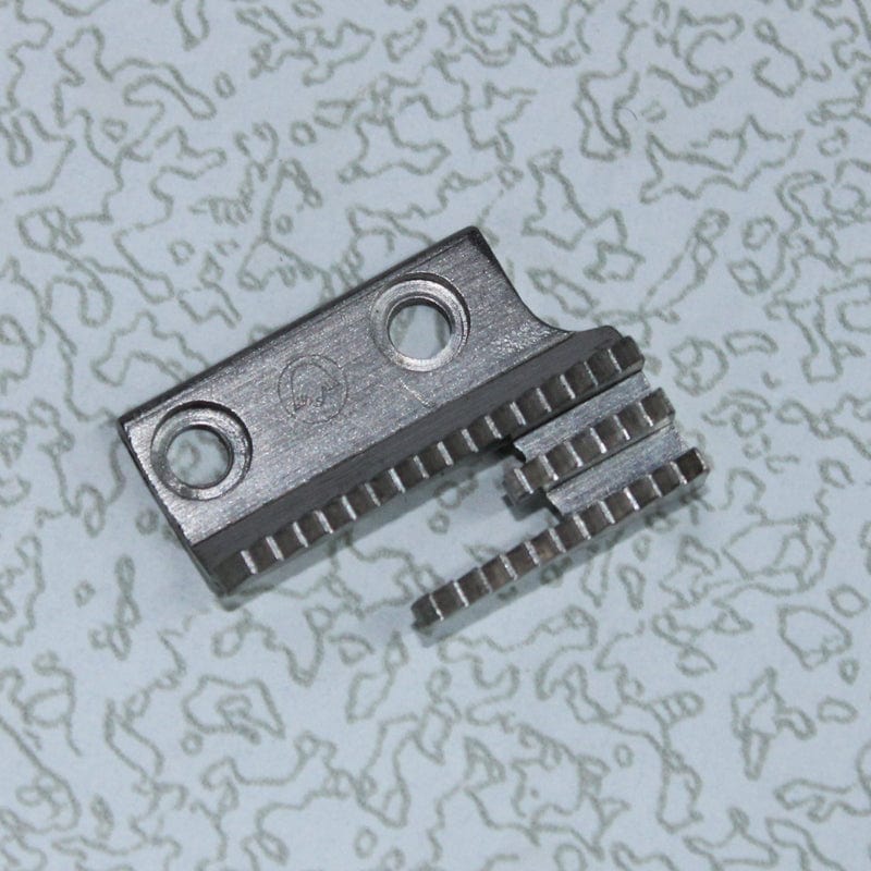 Singer Singer 31K 191D Feed Dog Industrial 12481 (6799779332185)