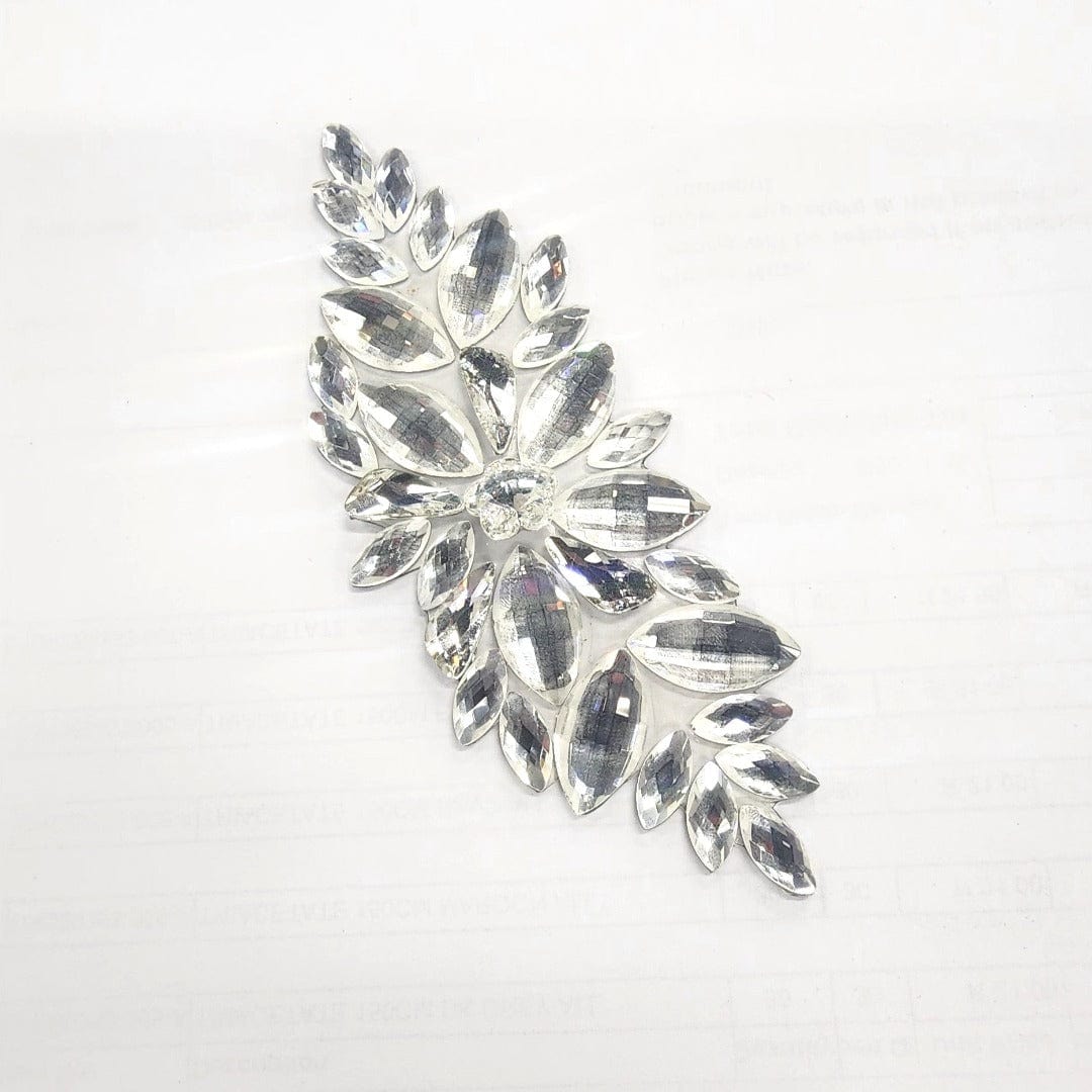 BEADED PATCHES Habby Diamante Motif Dsn 88 (7480435179609)