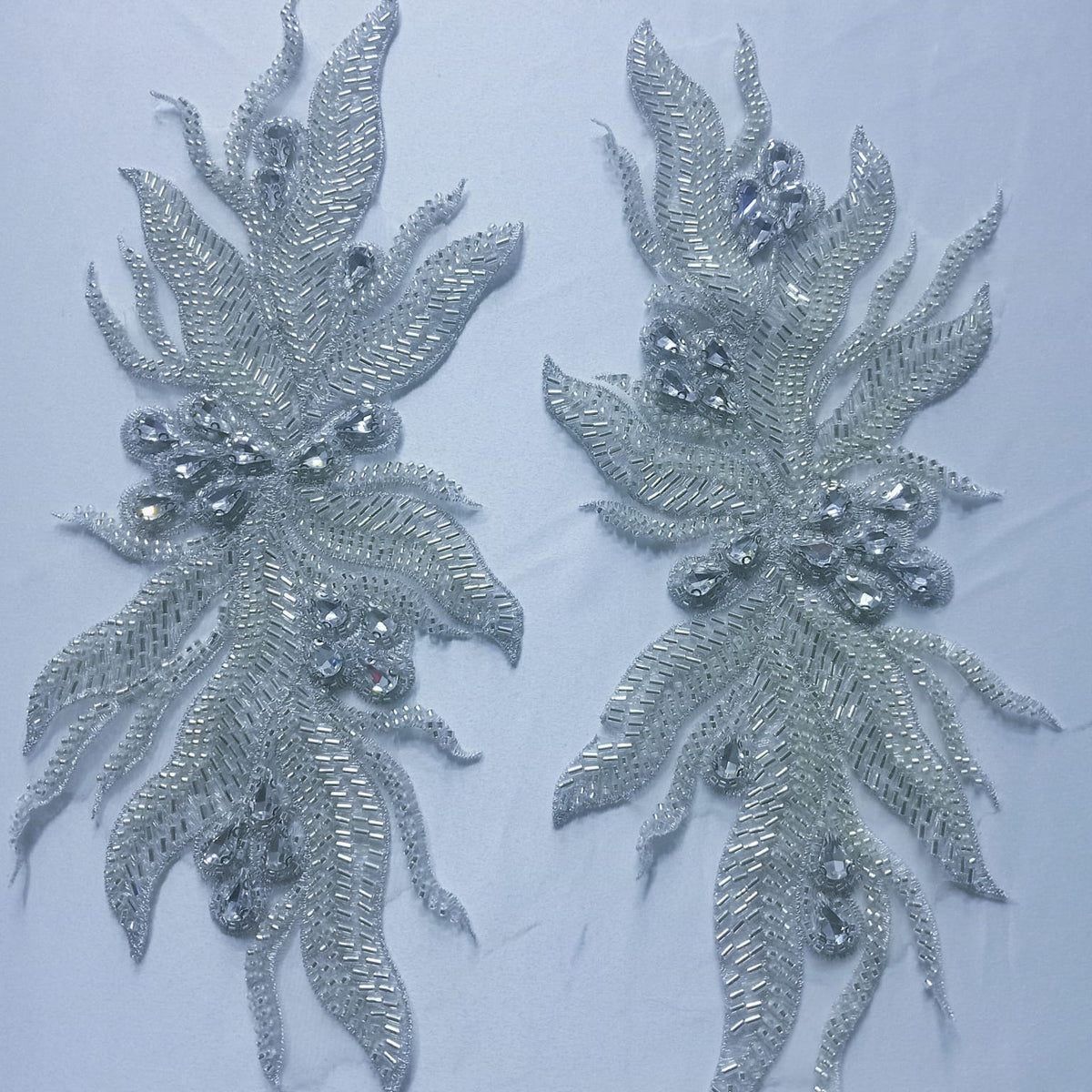 BEADED PATCHES HABBY Silver Patches XDH-3923 (7772316696665)