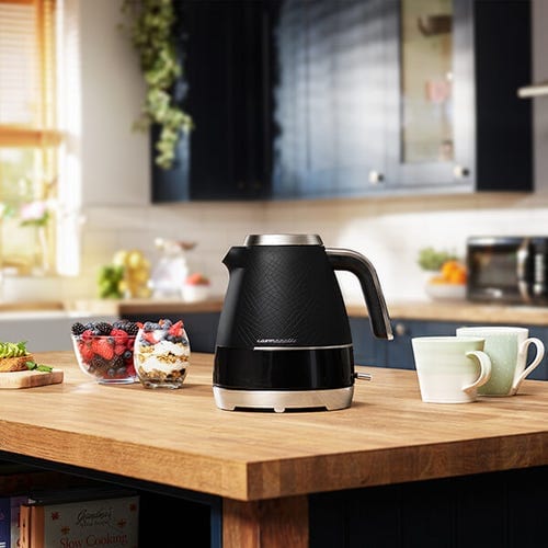 Beko KETTLE Beko Cosmopolis Dome 1.7L Kettle Black & Chrome WKM8307B (2061763280985)