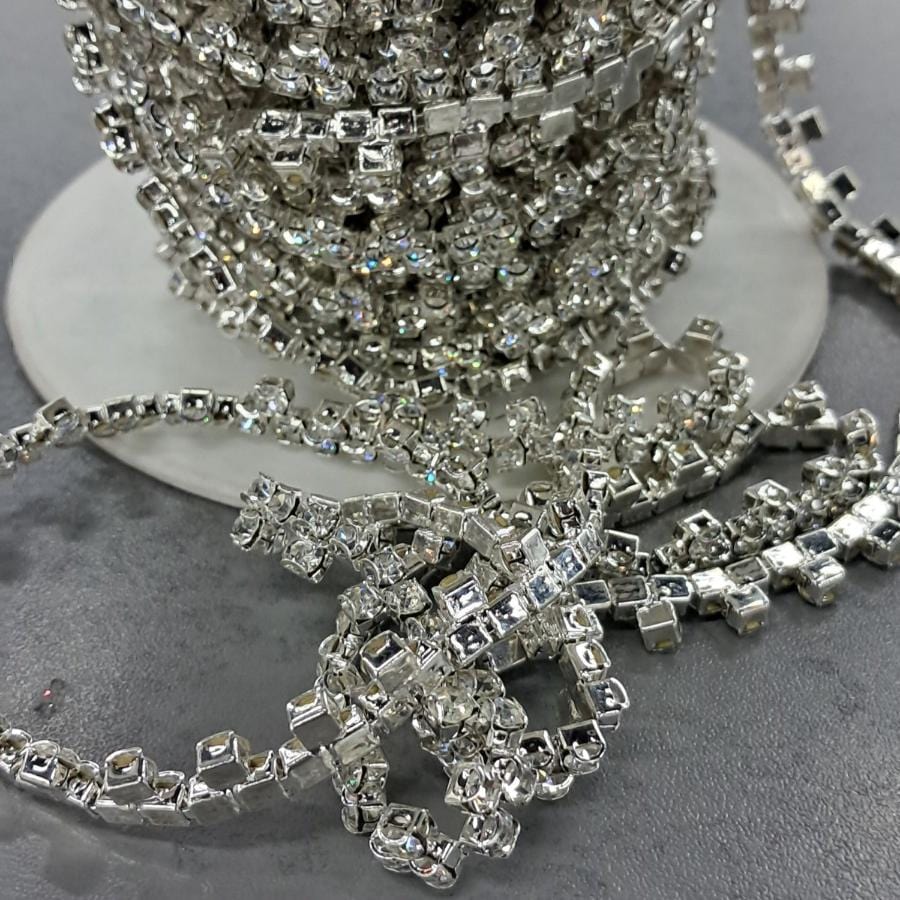 TRIMMINGS Habby Silver 14 Diamante Piping Trimming Silver (7697526063193)