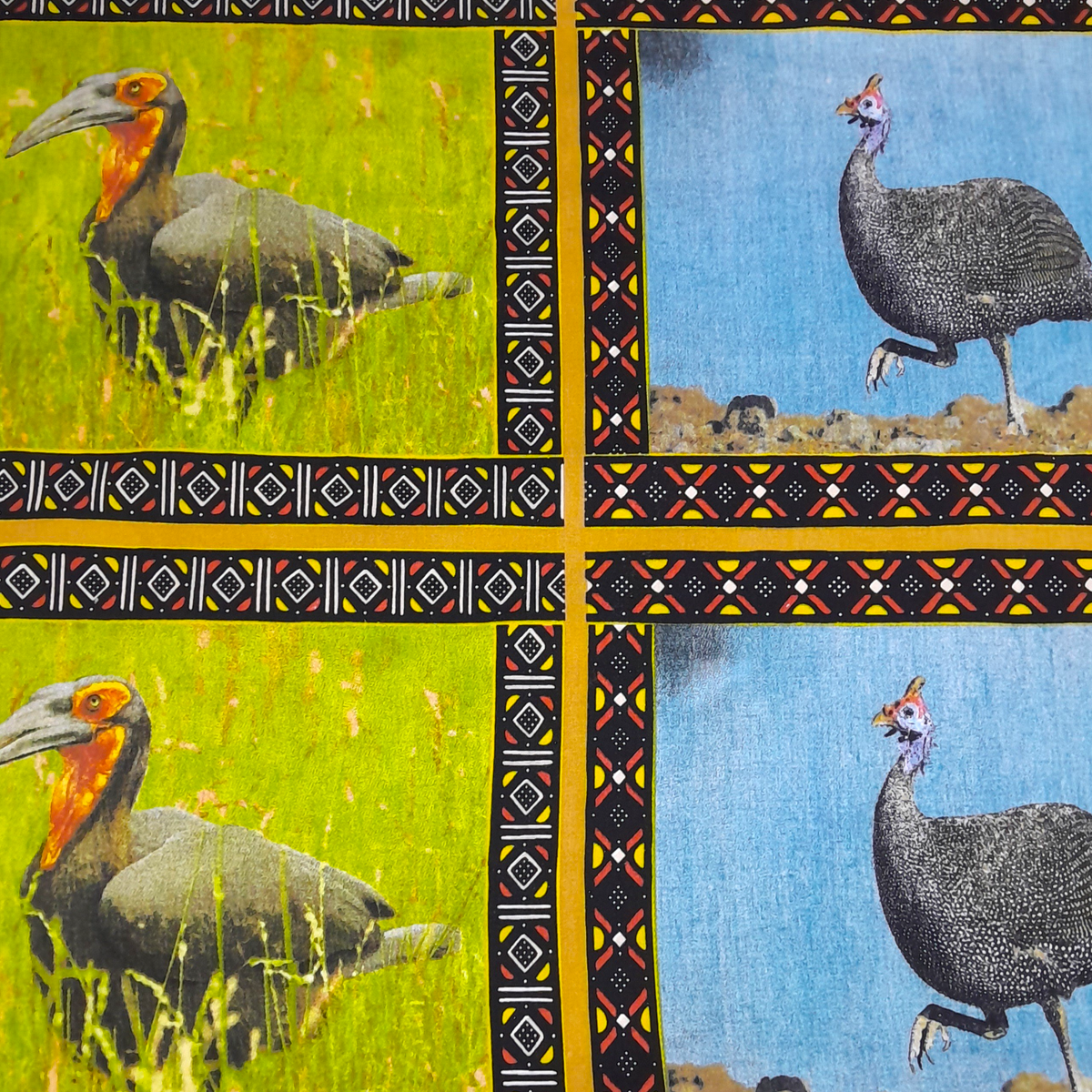 Fabric Cotton Canvas Birds Of Africa 280 cm.