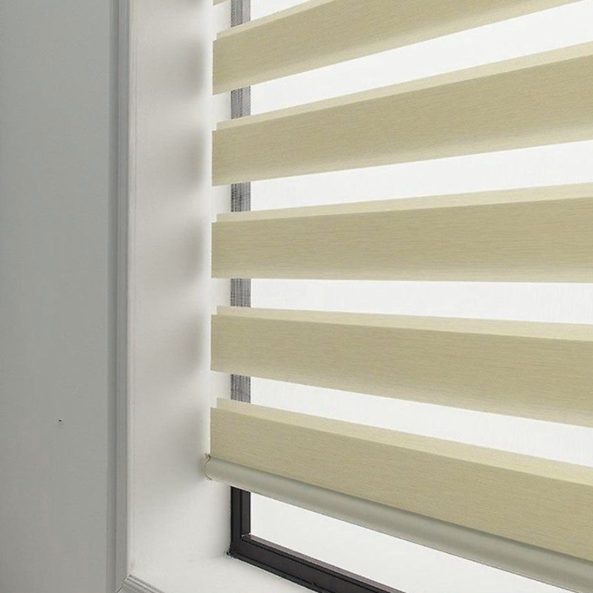Zebra Roller Blinds Alabaster