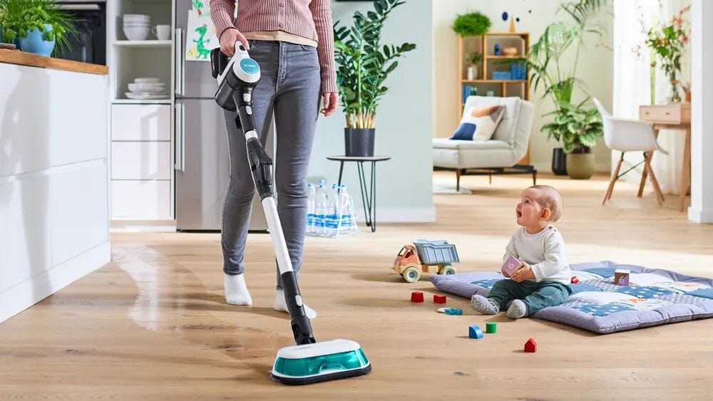 Bosch Vacuum Cleaner Bosch Rechargeable 2 in 1 Vacuum and Mop Unlimited 7 ProHygienic Aqua White BCS71HYG1