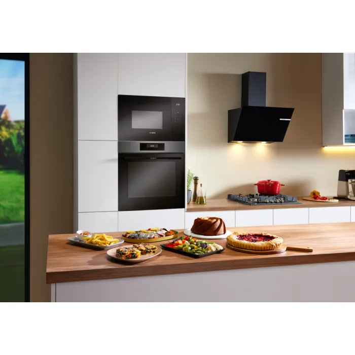 Bosch Multifunction Oven HJG852EG0Z.