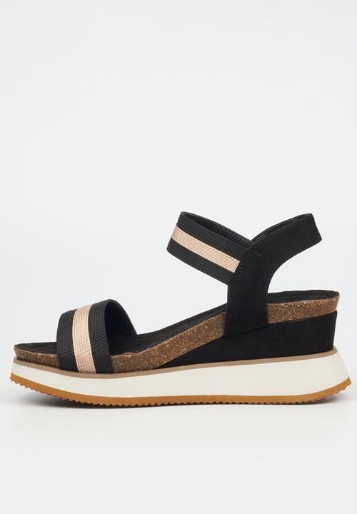 Butterfly Feet Ladies Sandals Butterfly Feet Salma 1 Heel Black