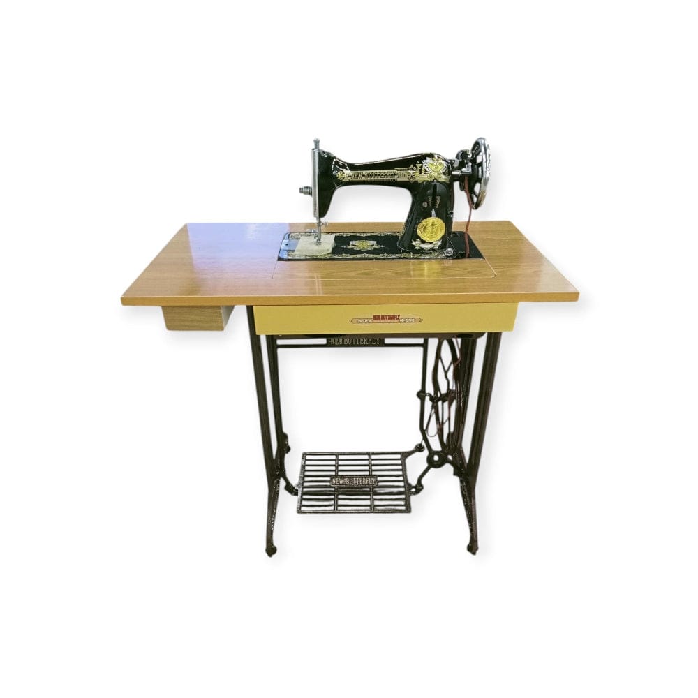 Butterfly Sewing Machines New Butterfly Black Machine W/Table