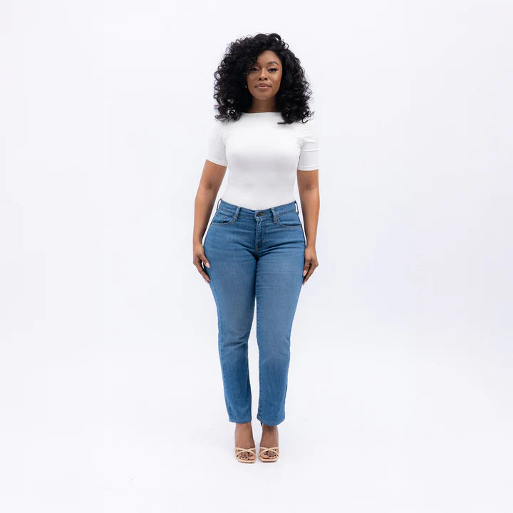 Levi's Women'S Curvy Straight - Med Indigo - Worn In