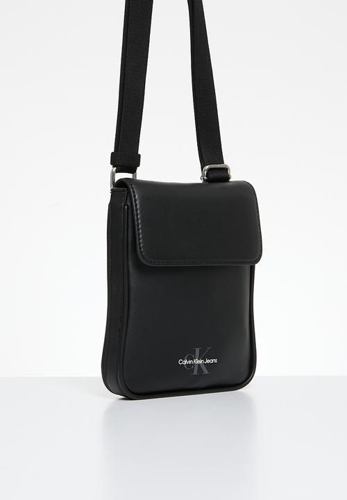 Calvin Klein Crossbody Bag Calvin Klein Monogram Soft Phone Cb W/Gusset - Black