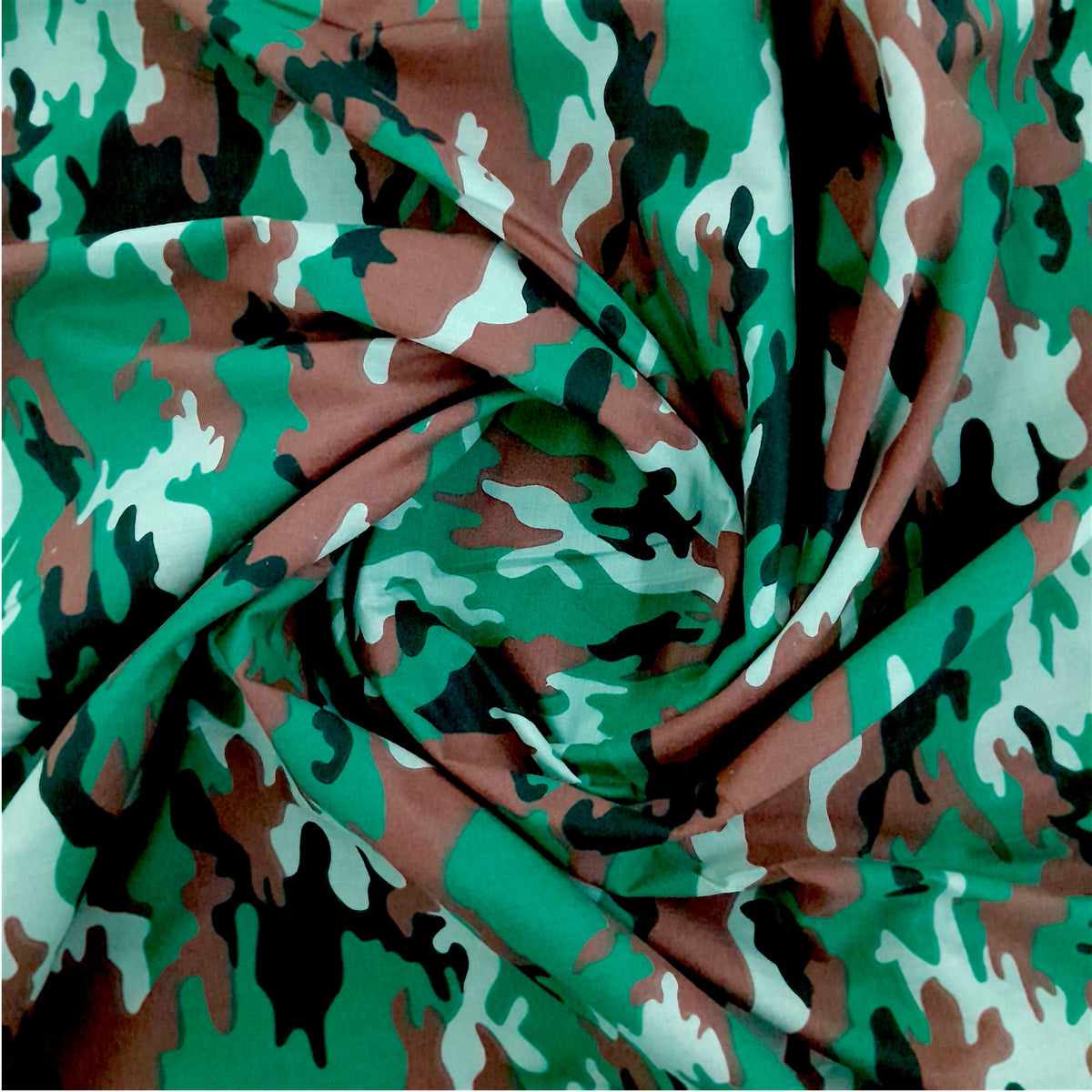PTD Poly Cotton Green Camo 240 cm