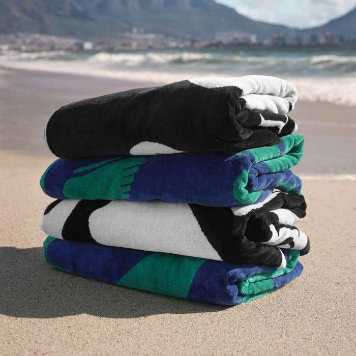 Carrol Boyes TOWEL Carrol Boyes Beach Towel Lazy Days Black/White UBT-LZD-BL-W
