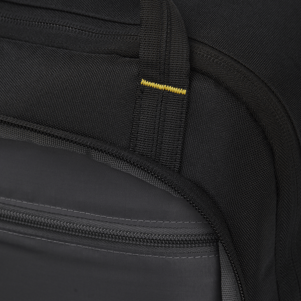 Caterpillar Backpack Caterpillar  Cargo Voyager 2 in 1 Daypack-Black 84836-01