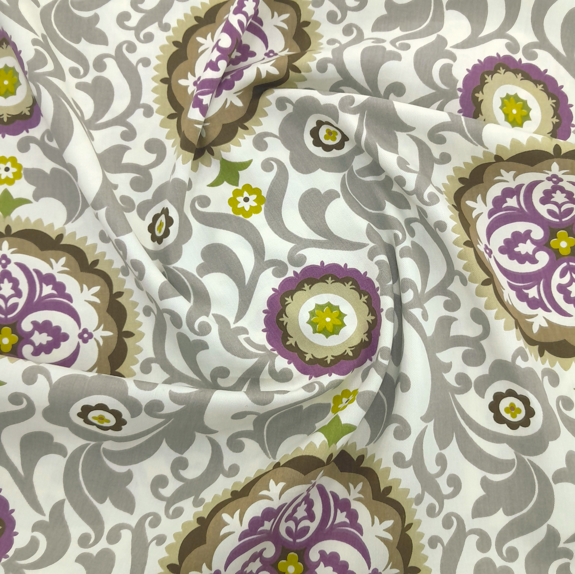 Printed Cotton Fabric Lautner White Traditional 140 cm