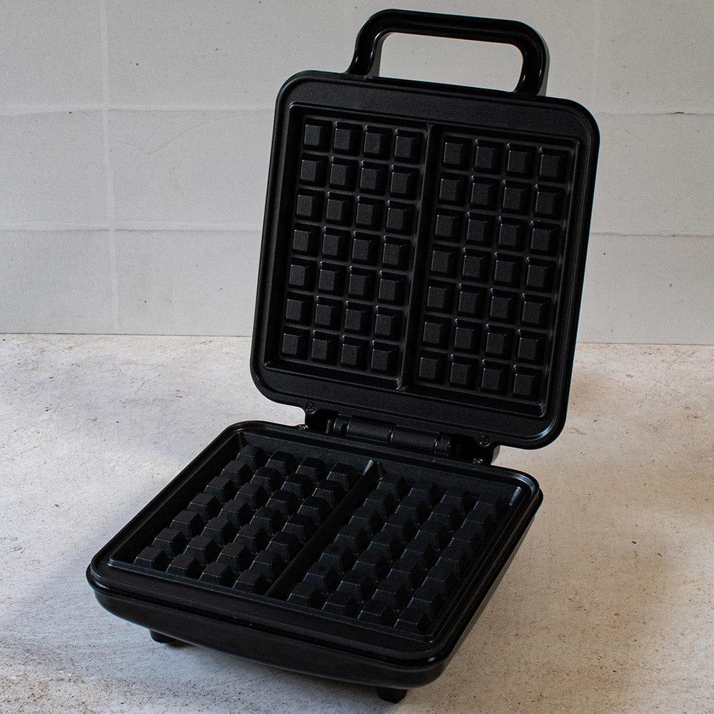 Swan TOASTER Swan Black Retro Belgian Waffle Maker SWM2B (7229431349337)