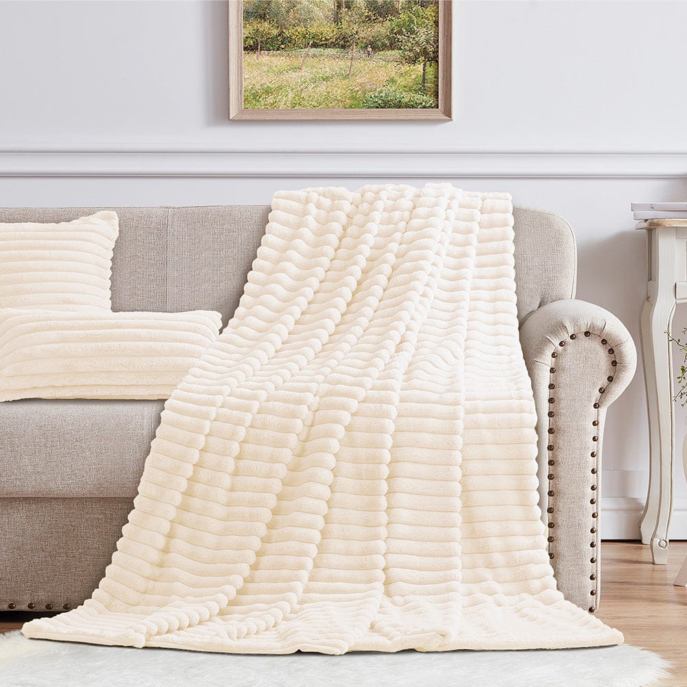 Cotton Co Fur Throw 120x180cm Cotton Co Milan Faux fux Throw 120 x 180cm Cream (7811191668825)