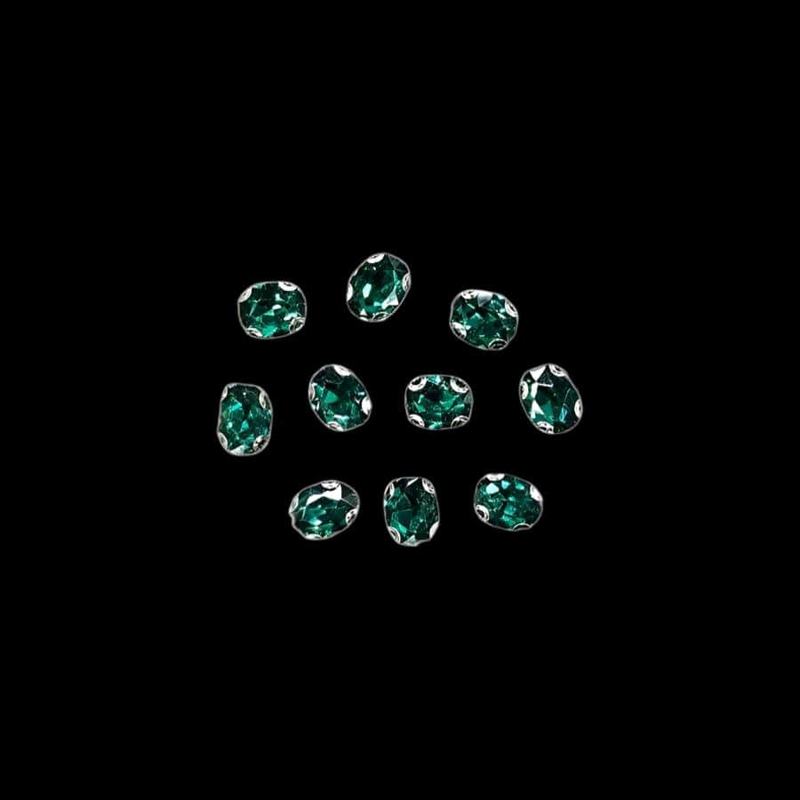 Crystal Stones habby Bottle Green Crystal D.R Stone 6x8 Oval (7888590372953)