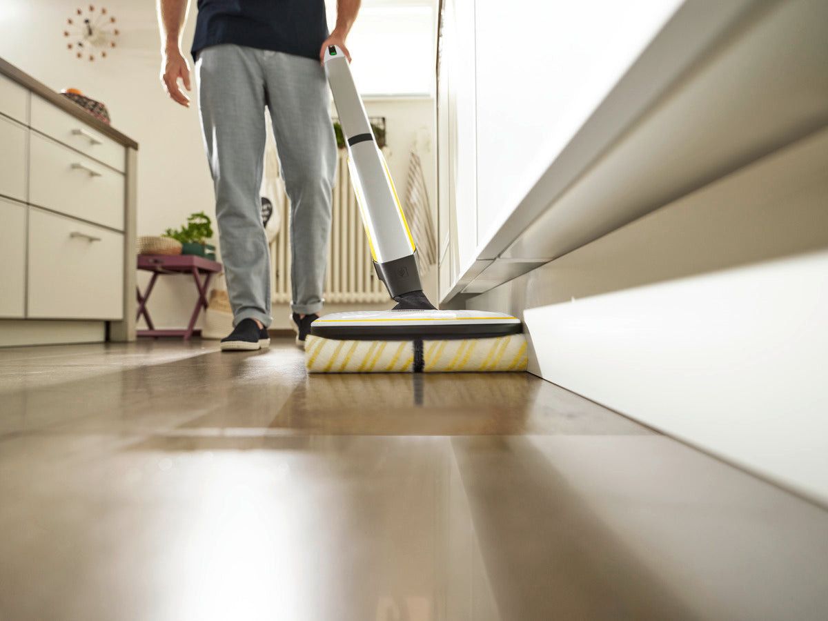 Karcher White FC7 Cordless Hard Floor Cleaner 1.055-701.0.