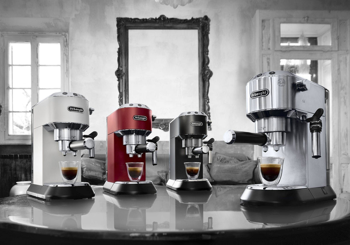 Delonghi COFFEE MACHINE Delonghi Dedica Style Matt Pump Espresso Maker Red EC685.R
