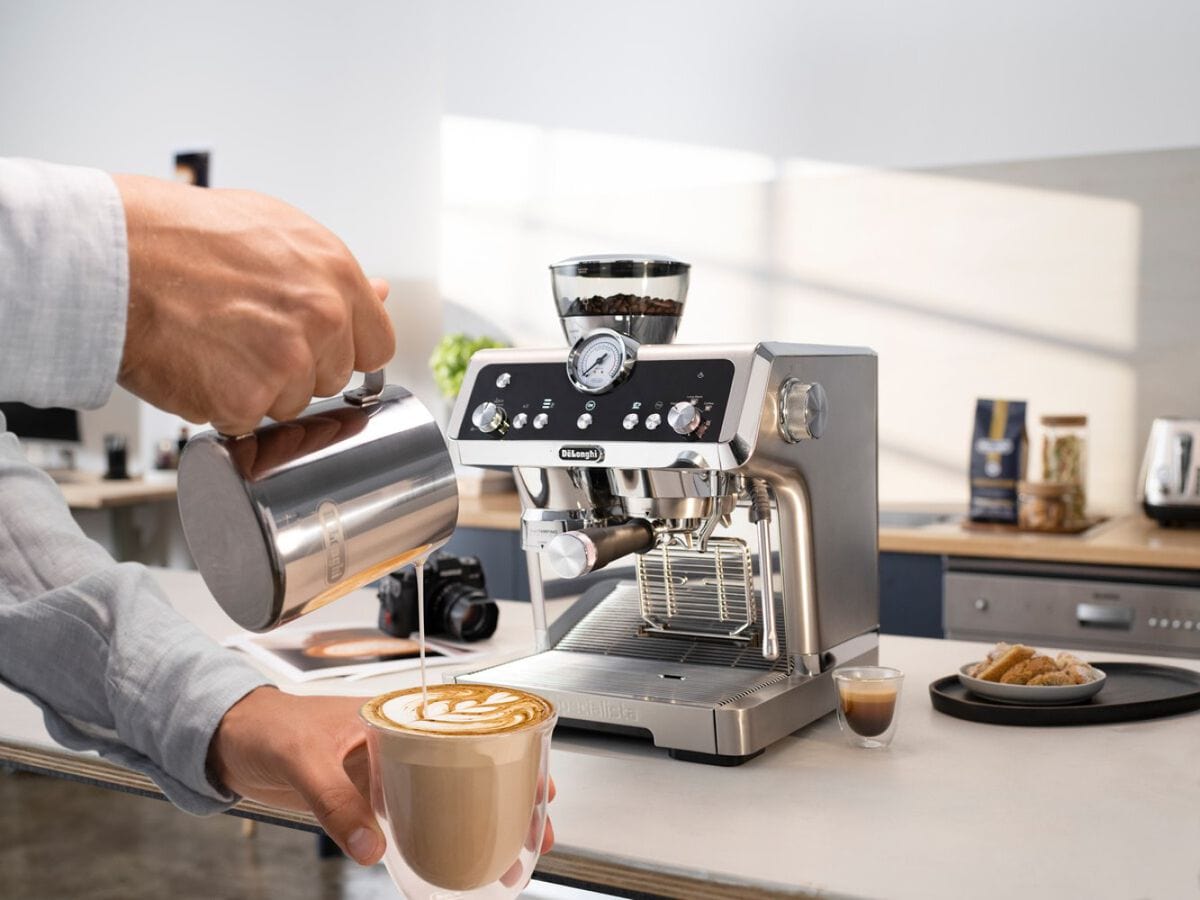 Delonghi COFFEE MACHINE Delonghi La Specialista Prestigio Manual Pump Espresso Machine EC9355.M (7407374008409)