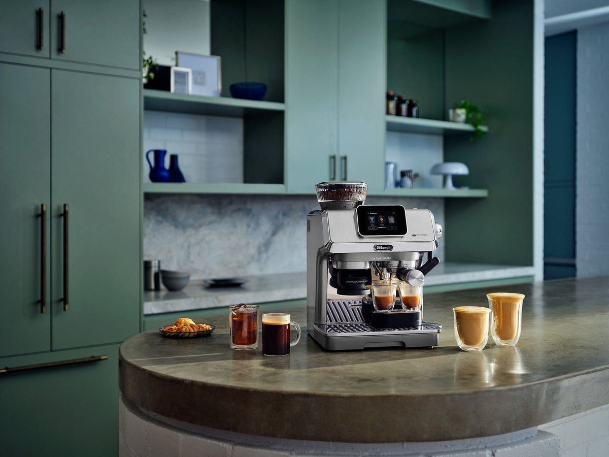 Delonghi COFFEE MACHINE Delonghi La Specialista Touch Manual Pump Espresso Machine EC9455.M