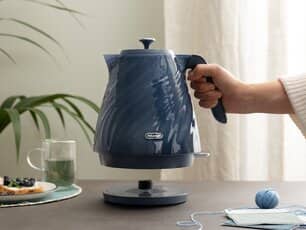 Delonghi KETTLE Delonghi 1.7L Ballerina Seta Kettle Silk Blue KBDS3001.BL (7824935321689)