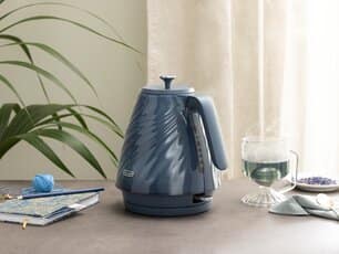 Delonghi KETTLE Delonghi 1.7L Ballerina Seta Kettle Silk Blue KBDS3001.BL (7824935321689)