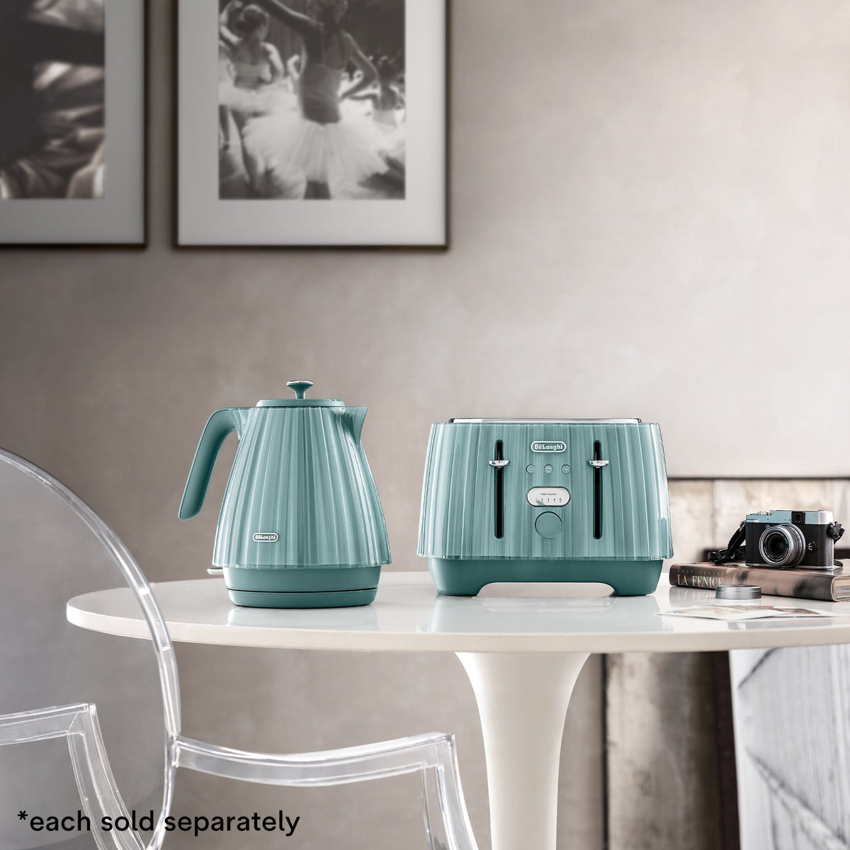 Delonghi KETTLE Delonghi Ballerina Kettle Green 1,7L KBD3001.GR (7400462647385)