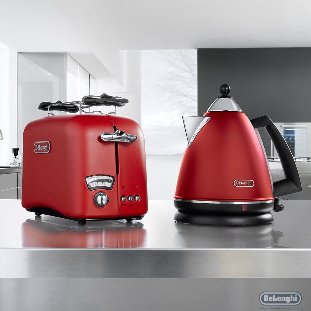 Delonghi TOASTER DeLonghi Argento Toaster & Kettle Set Red (7884326699097)