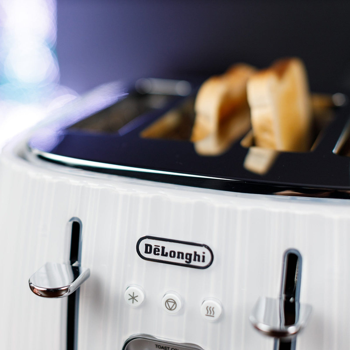 Delonghi TOASTER Delonghi Ballerina 4 Slice Toaster Opaline White CTD4003.W (7400473067609)