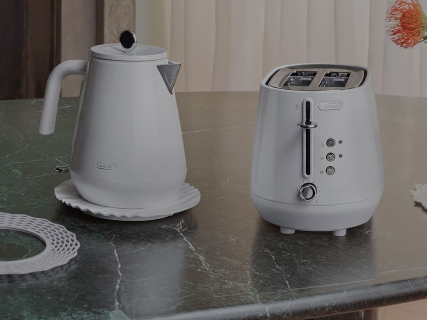 Delonghi TOASTER Delonghi Eclettica 2 Slice Toasters Whimsical White CTY2103.W