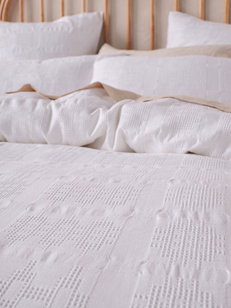 Linen House Duvet Cover Linen House White Seren White Duvet Cover Set (7810183790681)