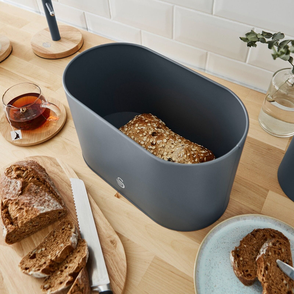 Swan Towel Pole Swan Nordic Grey Bread Bin & Canisters Matching Kitchen Set SNR2HW (7468238930009)